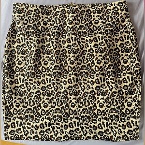 Leopard print skirt